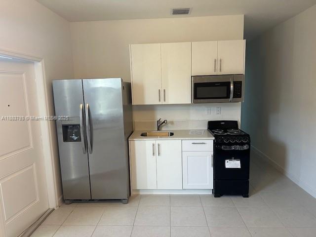 834 SE 26th Rd, Homestead FL 33035 photo 4
