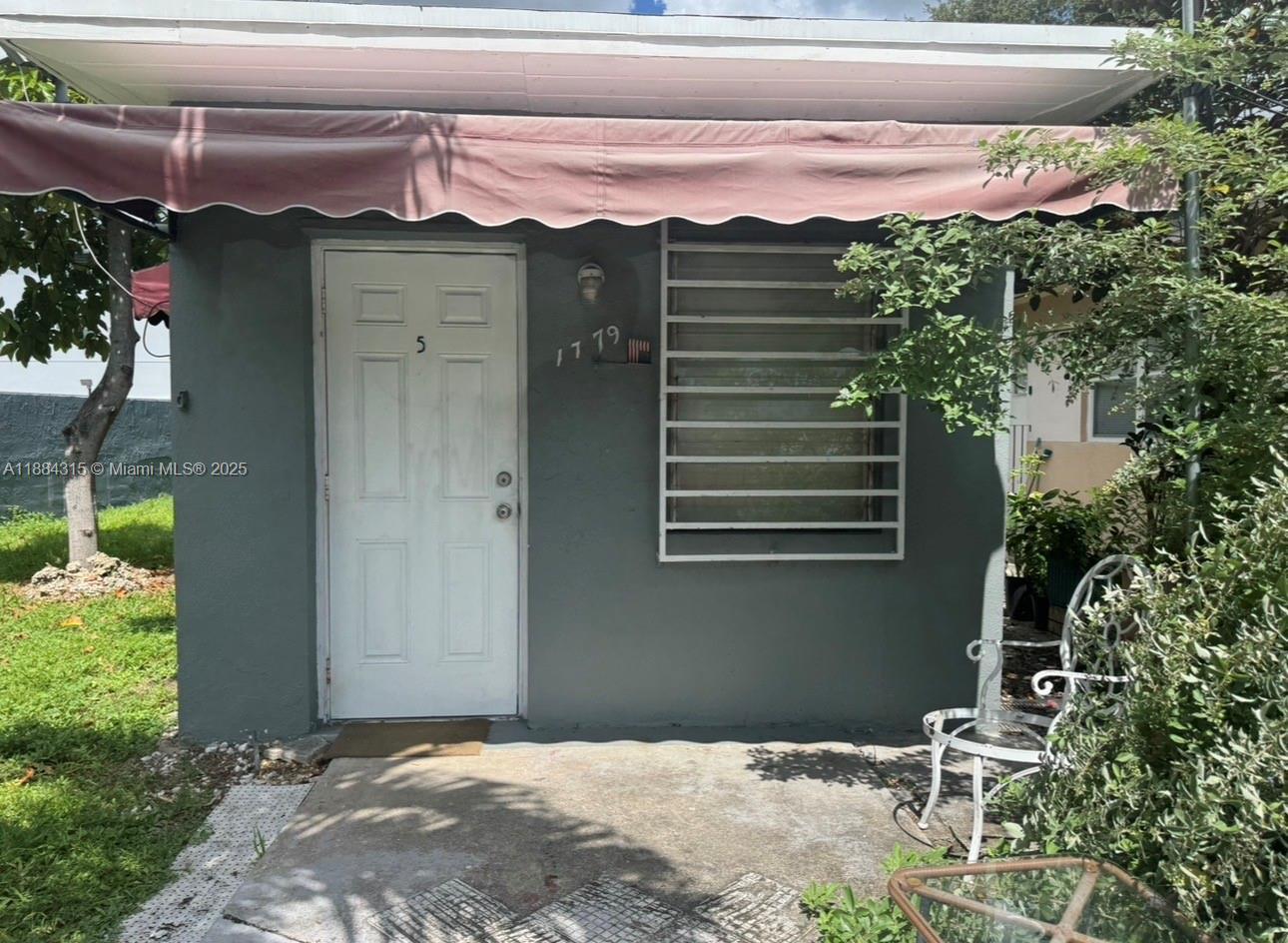 1779 SW 5th St # 5, Miami FL 33135