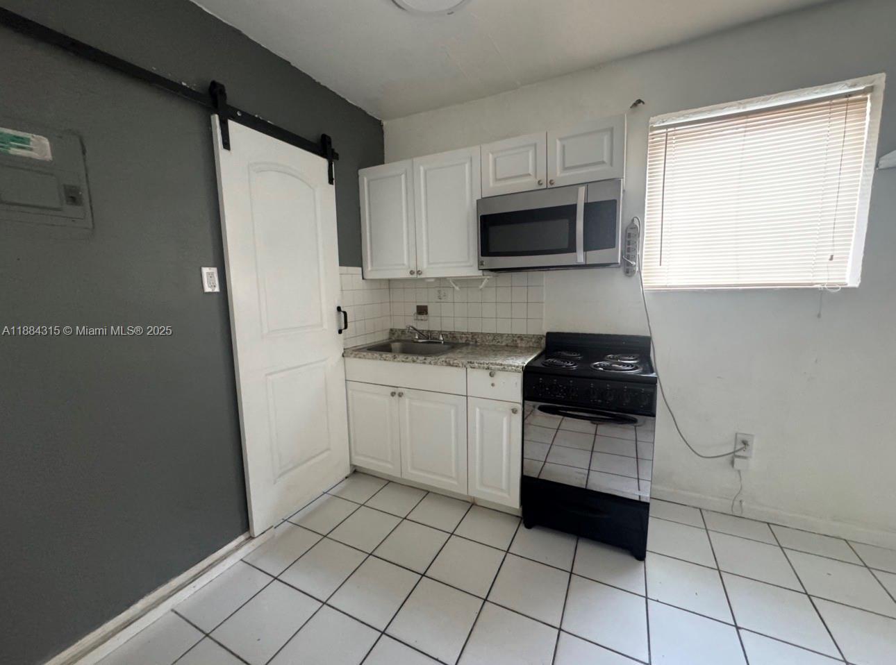 1779 SW 5th St # 5, Miami FL 33135 photo 4