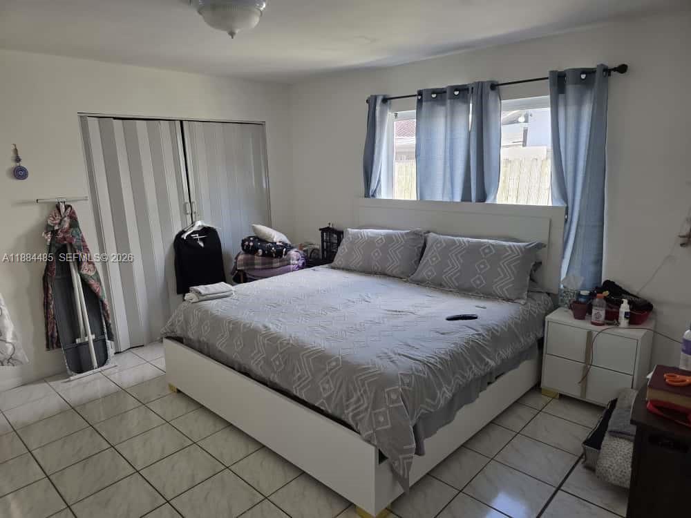 130 SW 115th Ave, Sweetwater FL 33174 photo 5