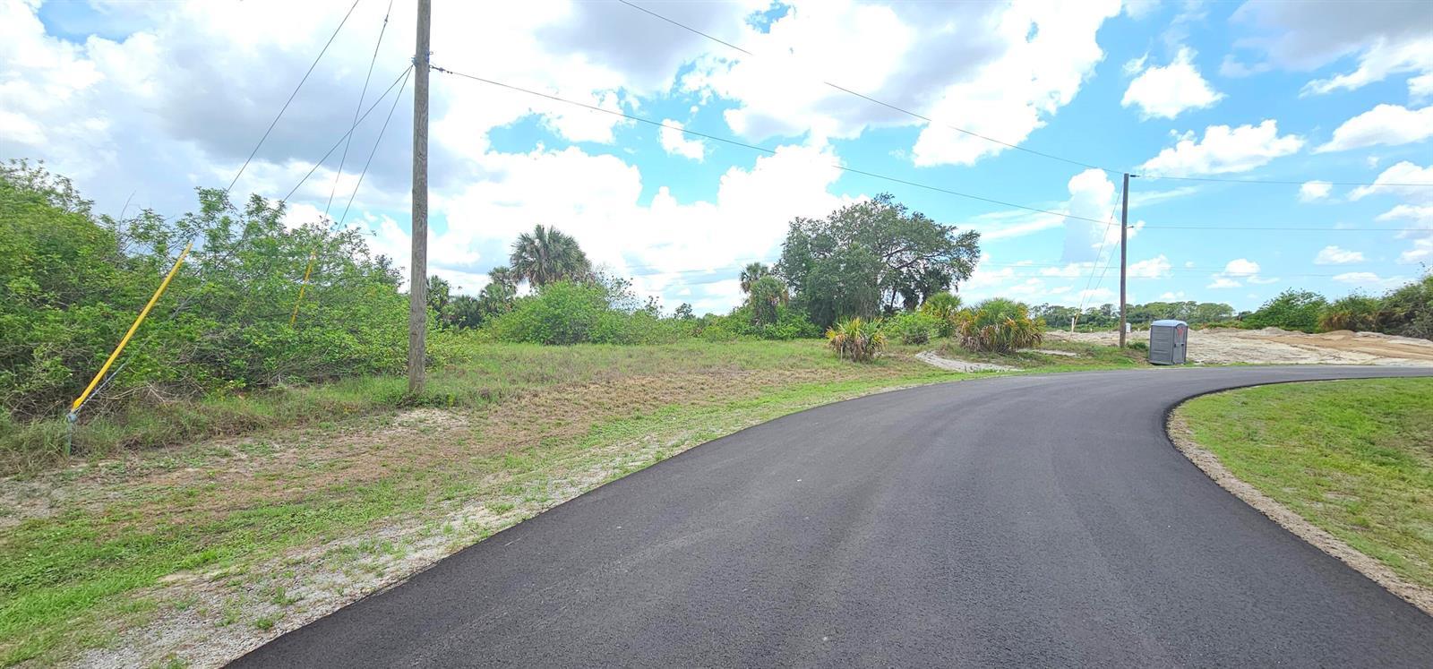 8055 Sunrise Circle, FL 33935