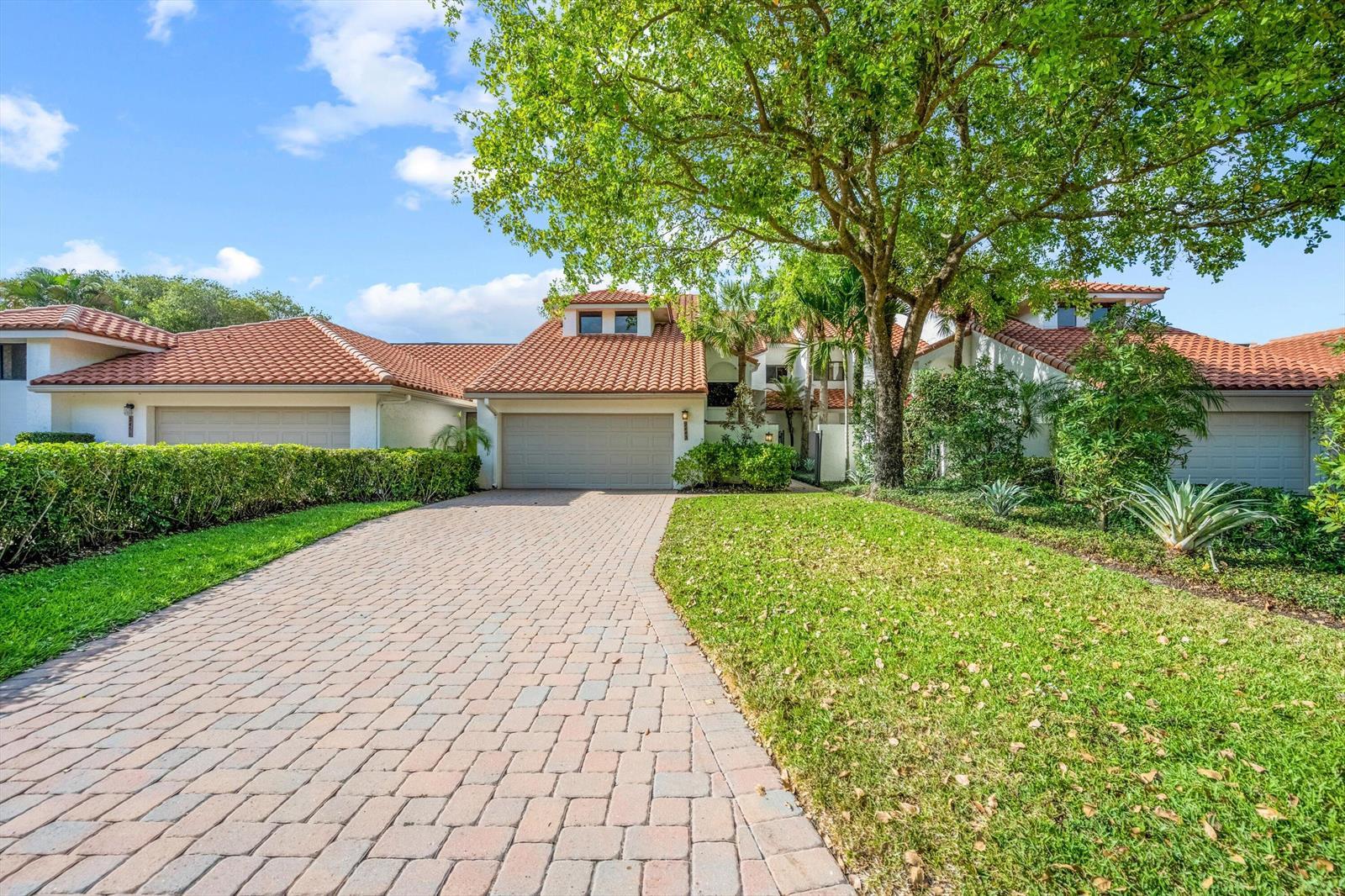 2443 Windsor Way Court, Wellington FL 33414 photo 2