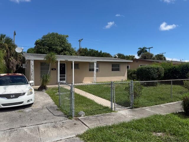 1441 8th Street, West Palm Beach FL 33401 photo 4