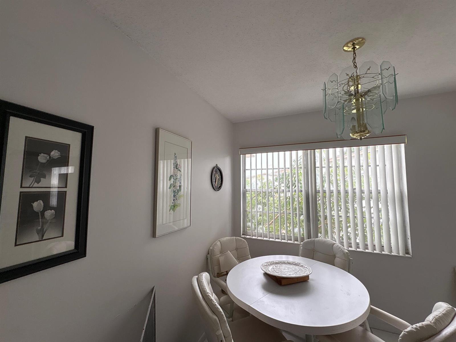 144 Norwich F, West Palm Beach FL 33417 photo 5
