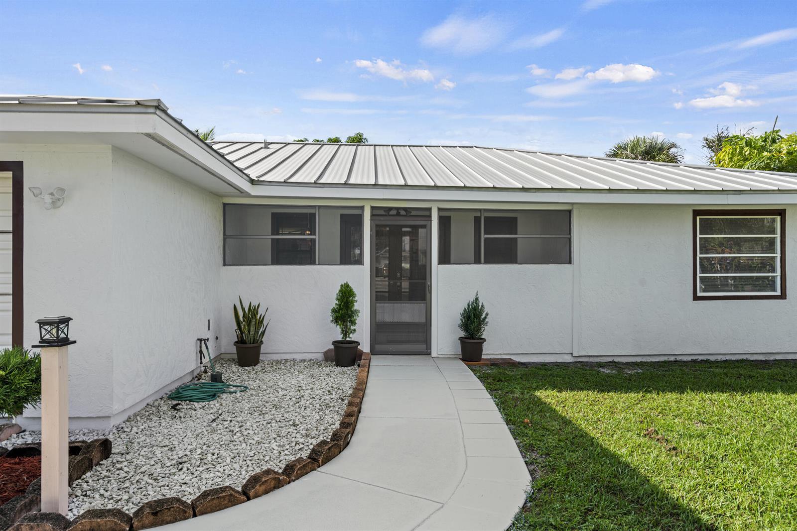 1915 Eucalyptus Avenue, Fort Pierce FL 34949 photo 4