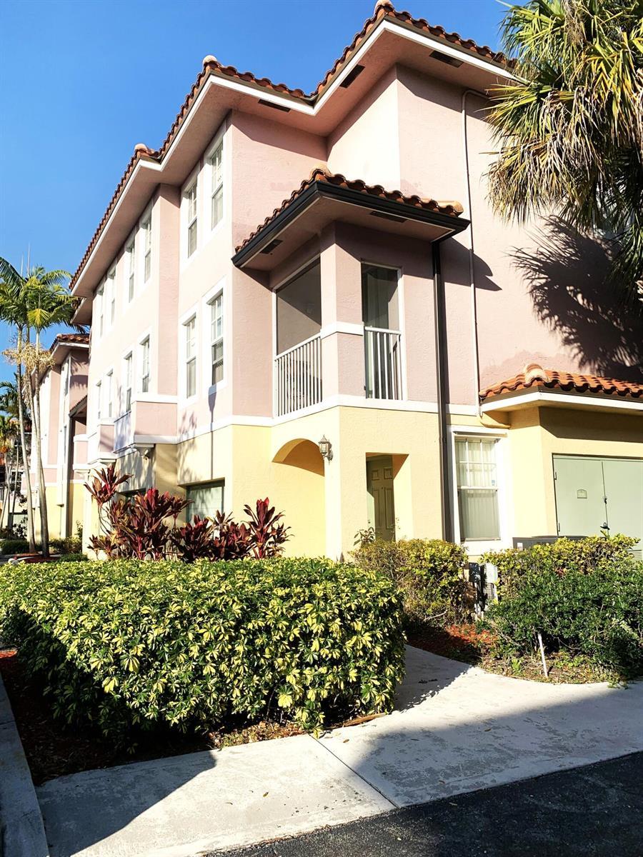 6354 W Sample Road, Coral Springs FL 33067