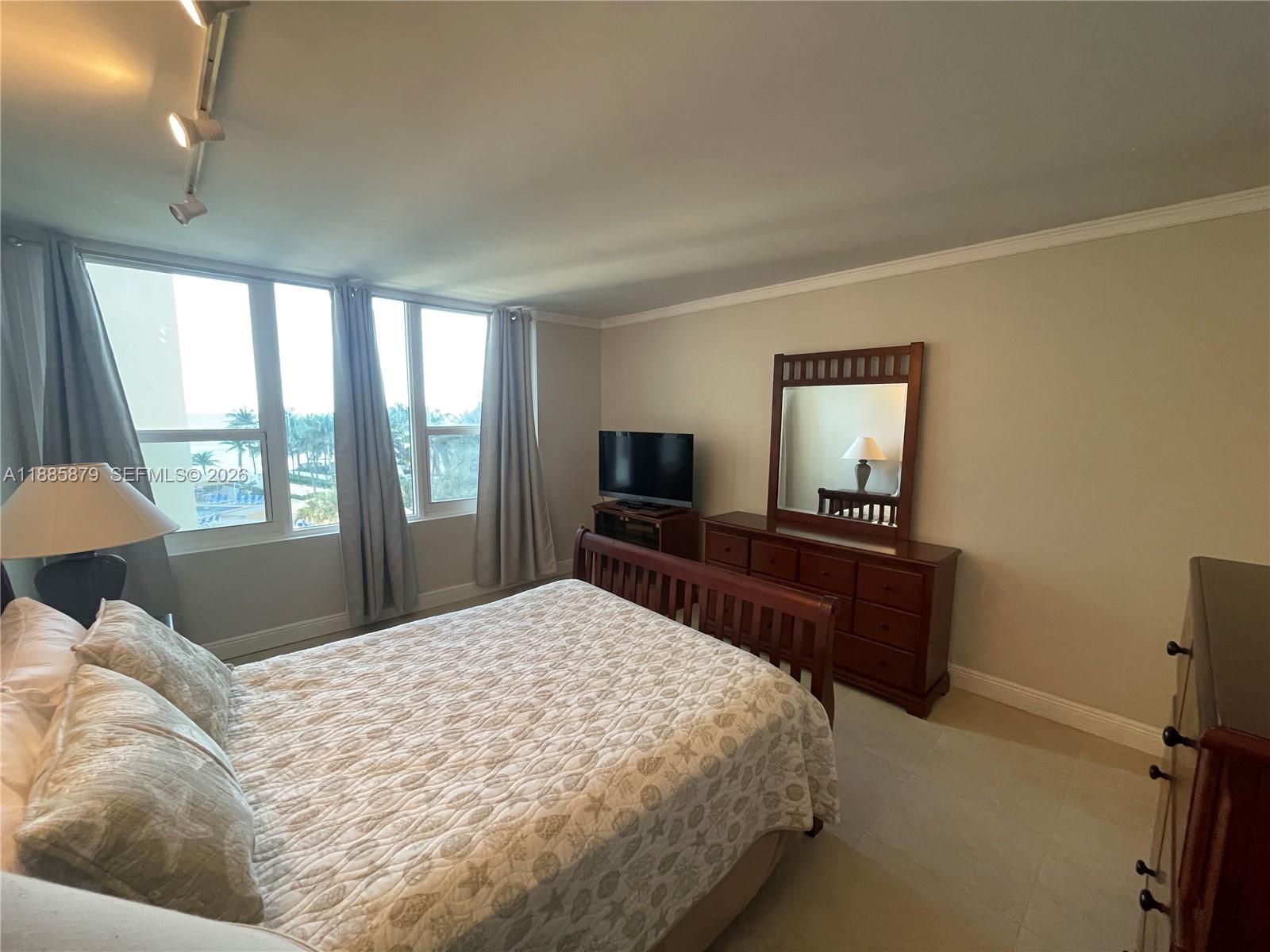 3505 S Ocean Dr # 420, Hollywood FL 33019 photo 5