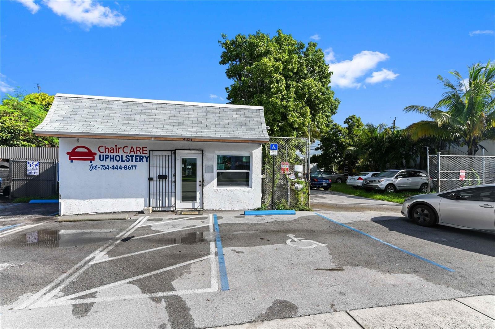 4331 W Hallandale Beach Boulevard, Hollywood FL 33023