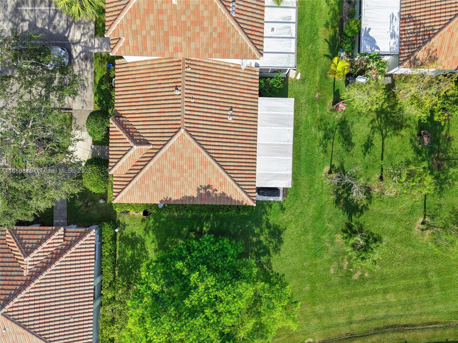 20874 NW 3rd Ct, Pembroke Pines FL 33029 photo 2