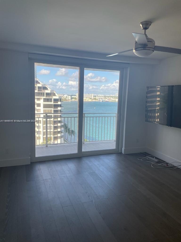 770 Claughton Island Dr # 1511, Miami FL 33131 photo 2