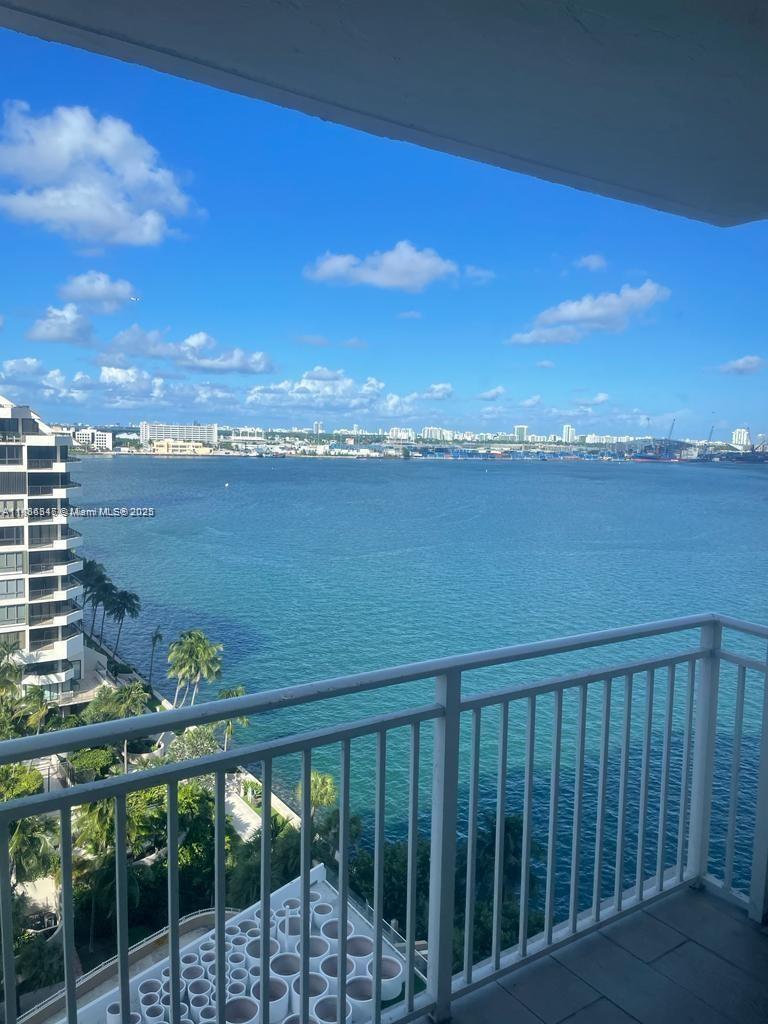 770 Claughton Island Dr # 1511, Miami FL 33131