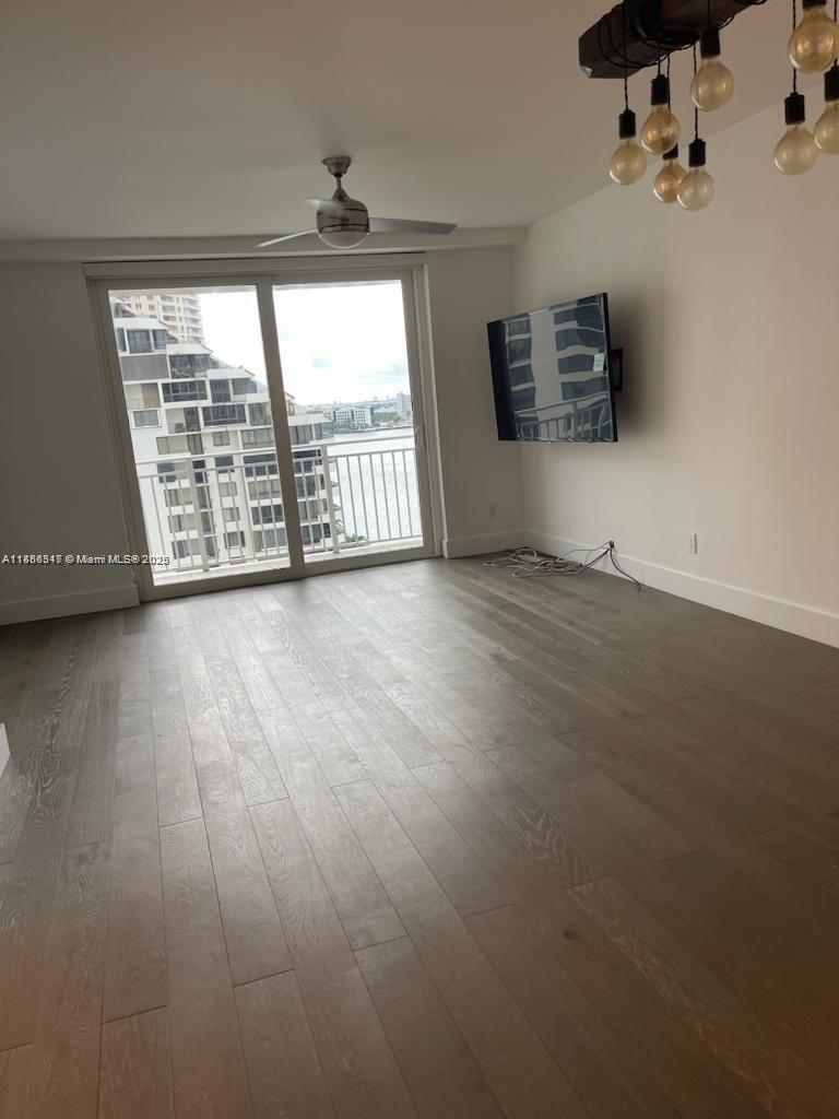 770 Claughton Island Dr # 1511, Miami FL 33131 photo 4