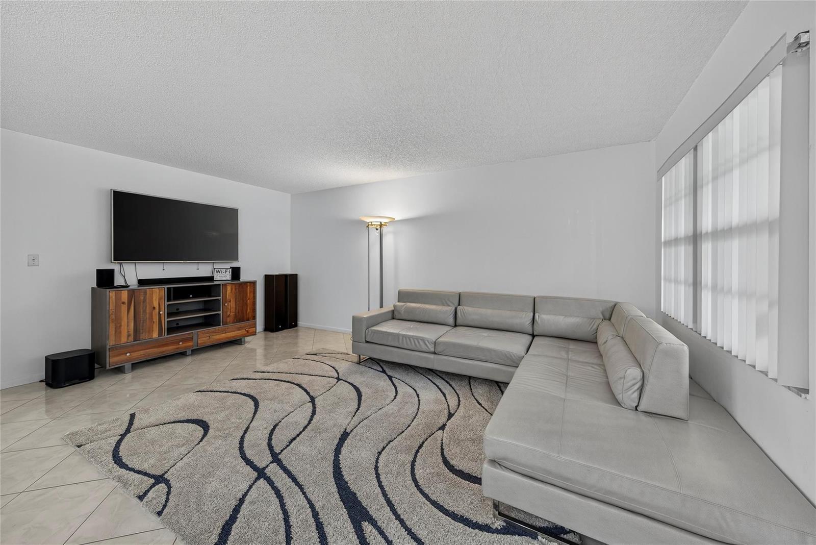 1904 Bermuda Creek # D1, Coconut Creek FL 33066 photo 5
