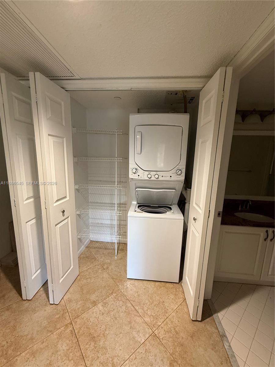 900 SW 142nd Ave # 101L, Pembroke Pines FL 33027 photo 5