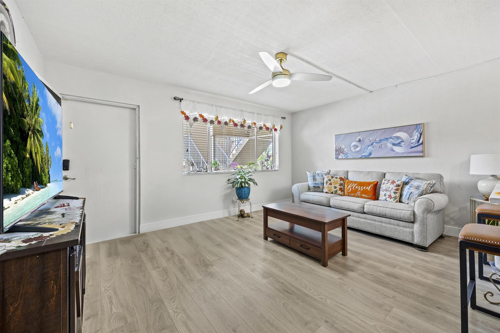 200 Village Green Circle E # 202, Palm Springs FL 33461 photo 4