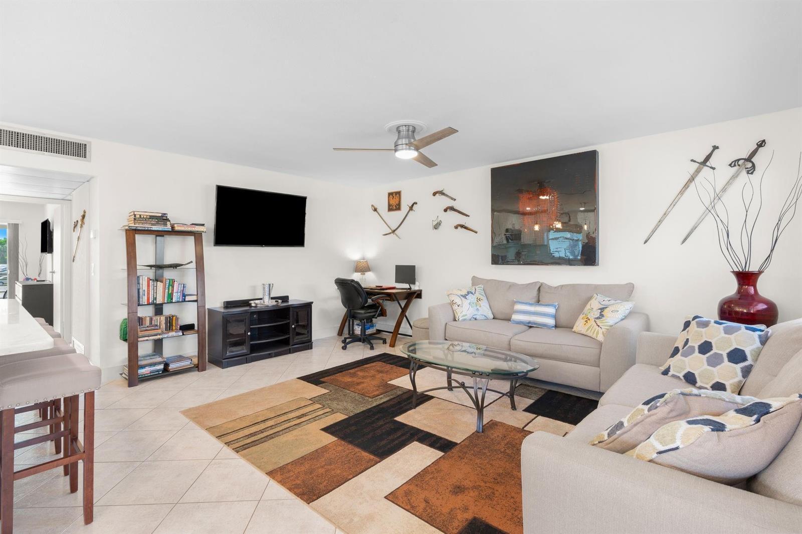 189 Brittany D # 189, Delray Beach FL 33446 photo 4