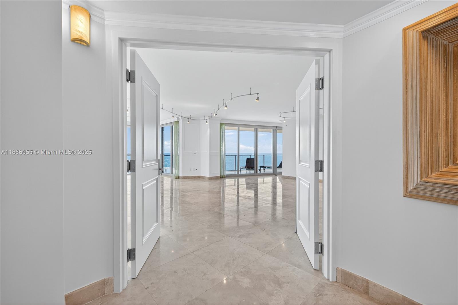 3101 S Ocean Dr # 2403, Hollywood FL 33019 photo 5