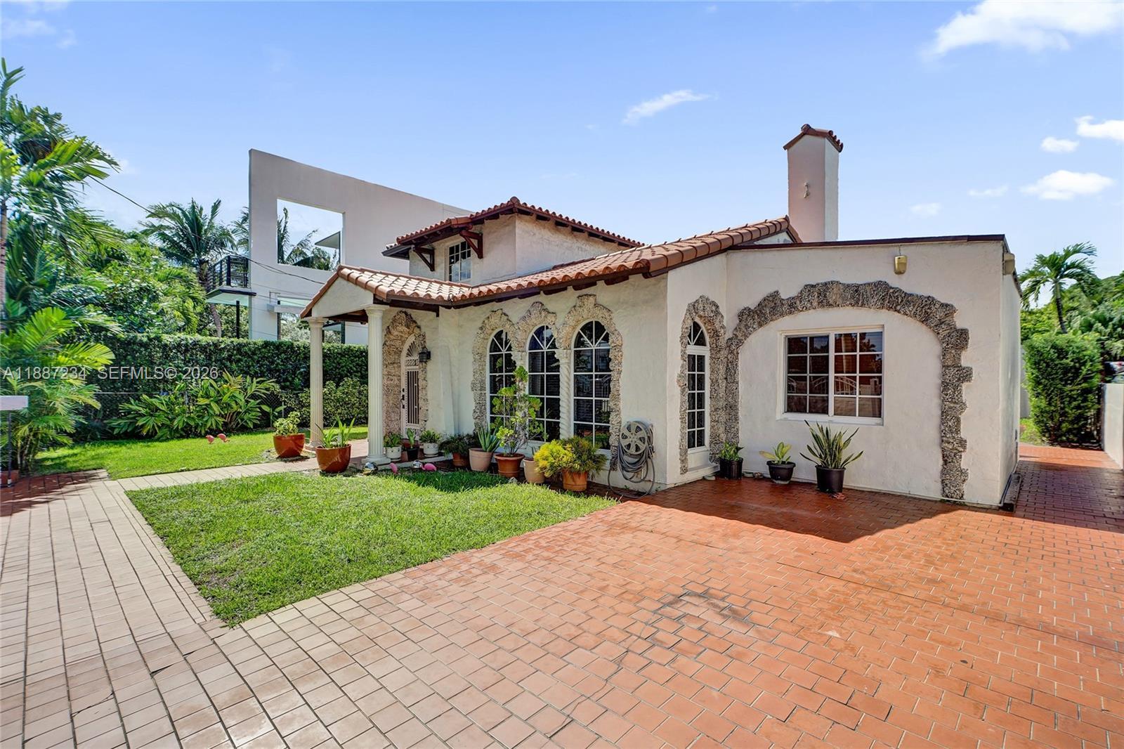 2024 Alton Rd, Miami Beach FL 33140 photo 2