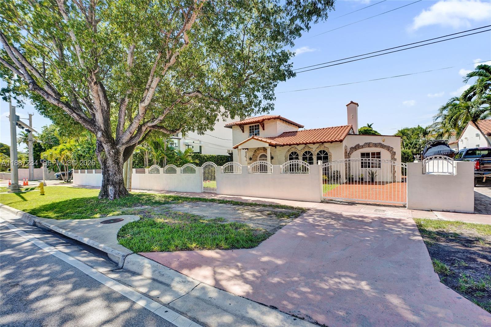 2024 Alton Rd, Miami Beach FL 33140 photo 5