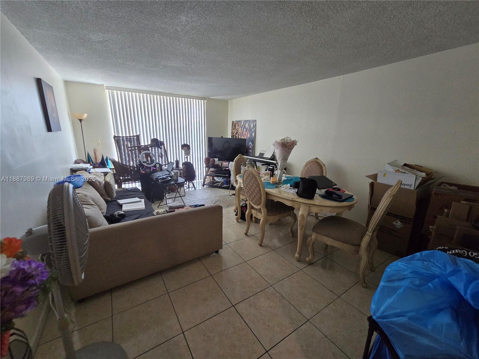 498 NW 165th St Rd # 405, Miami FL 33169 photo 4