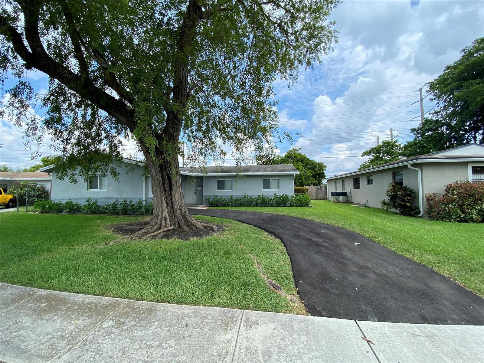 1105 Merion Place, North Lauderdale FL 33068
