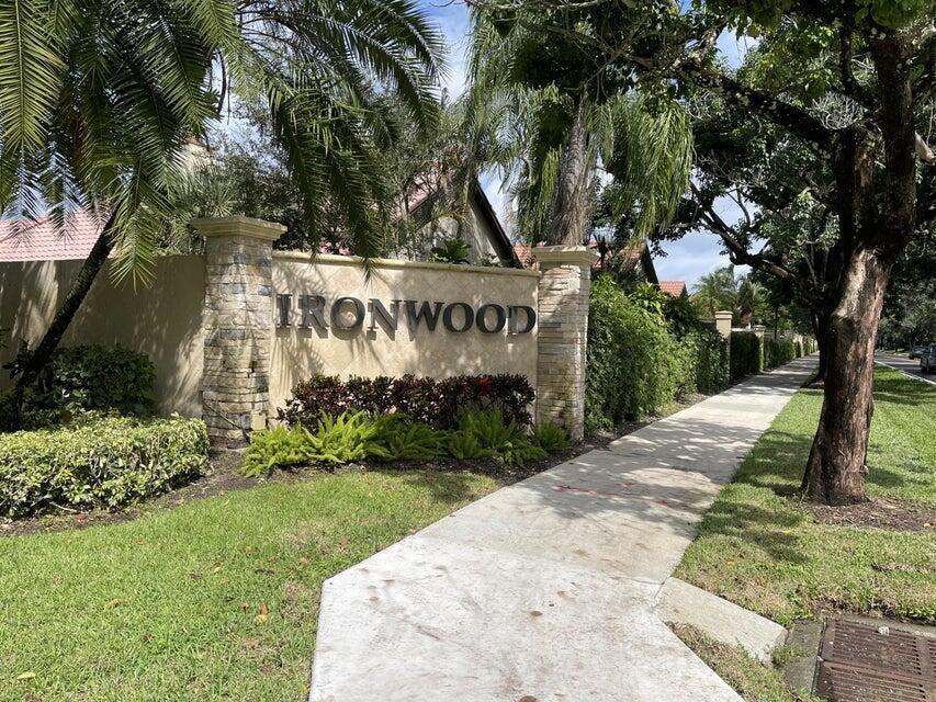 36 Ironwood Way N # 36, Palm Beach Gardens FL 33418