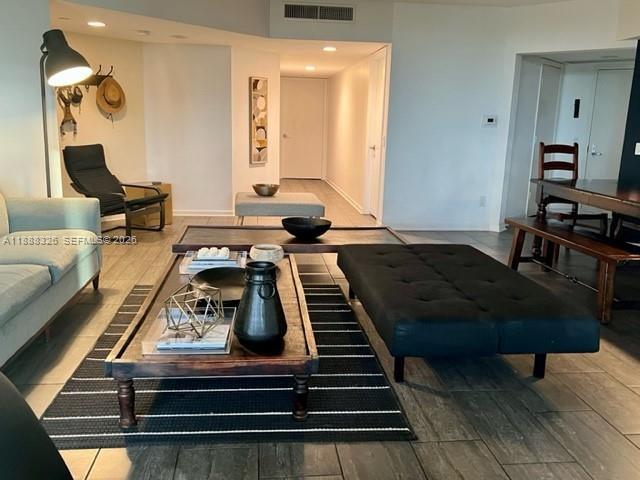 21055 Yacht Club Dr # 606, Aventura FL 33180 photo 2
