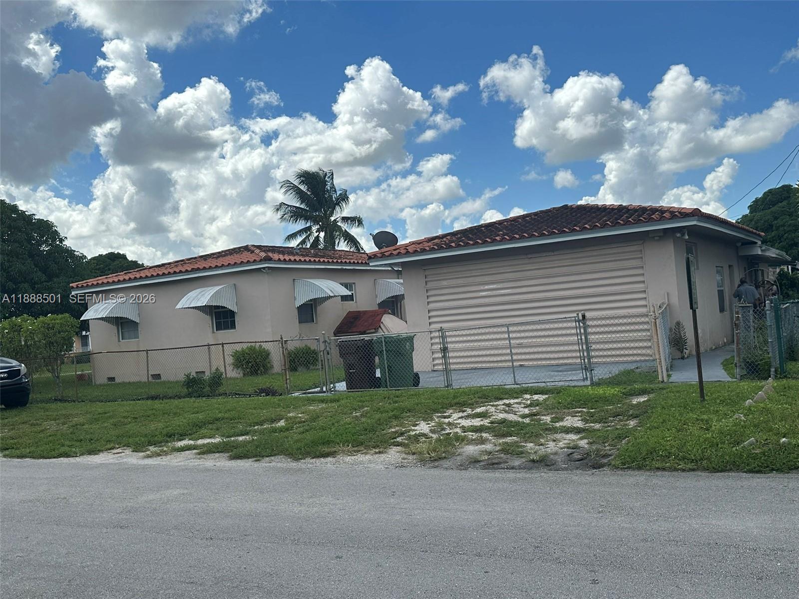 265 W 55th St, Hialeah FL 33012
