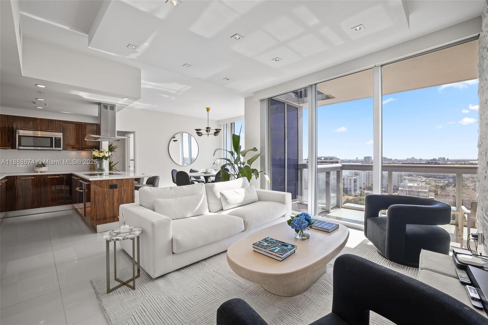 6899 Collins Ave # 1610, Miami Beach FL 33141