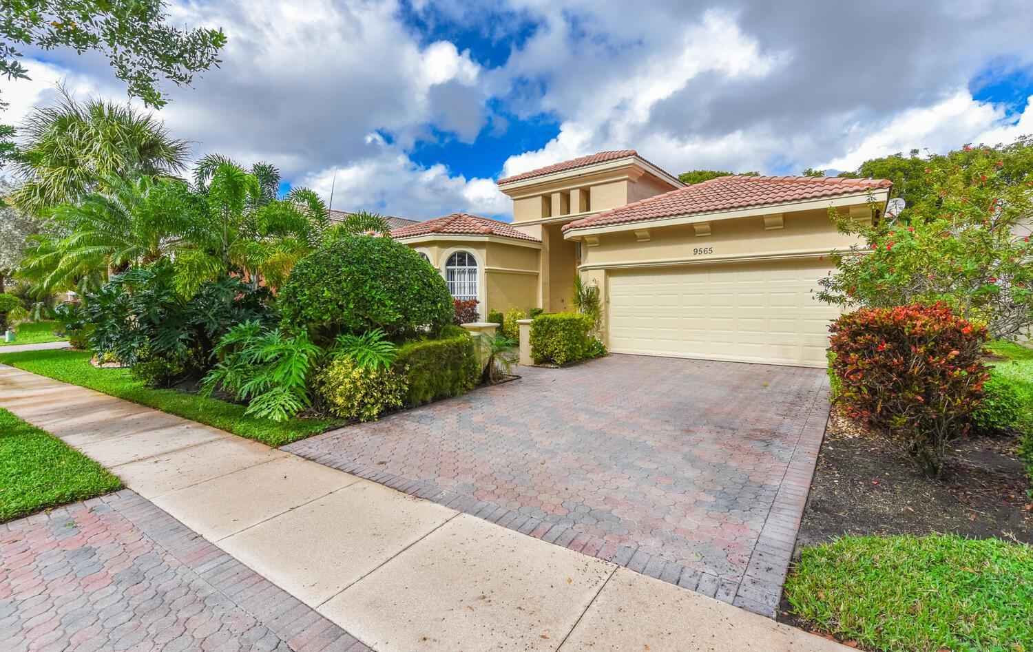 9565 Via Elegante, Wellington FL 33411 photo 3