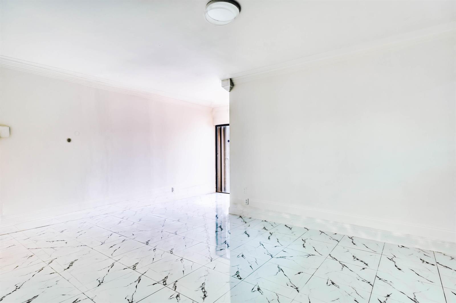 101 Fairway Lane, Royal Palm Beach FL 33411 photo 2
