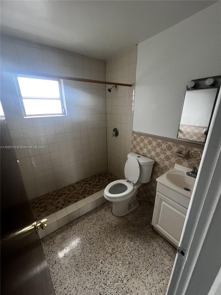619 SW 11th Ave # 2, Miami FL 33130 photo 4