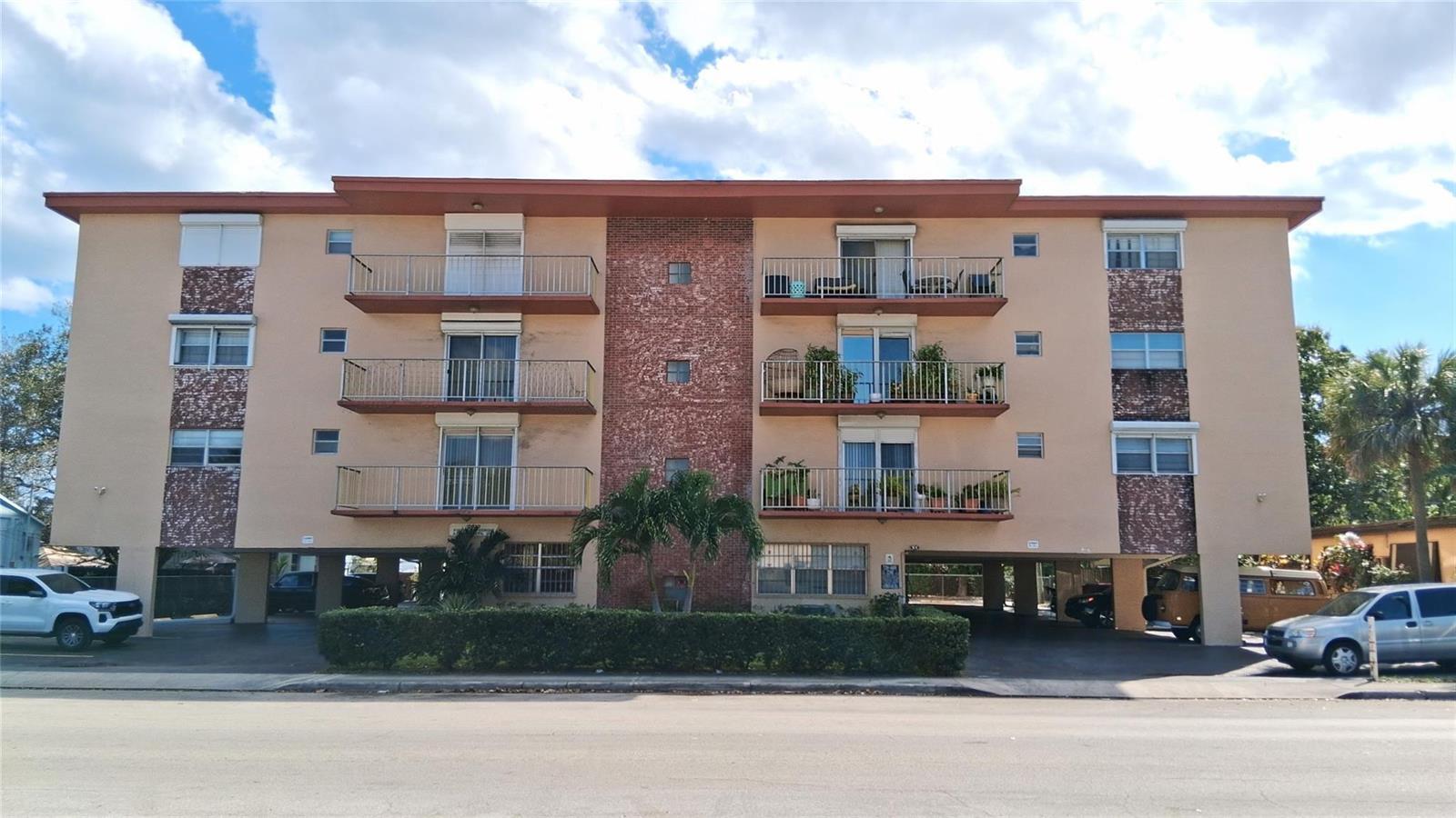 2010 Fillmore Street # 303, Hollywood FL 33020