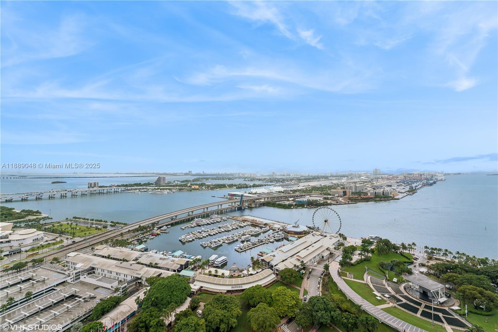244 Biscayne Blvd # 3903, Miami FL 33132 photo 2
