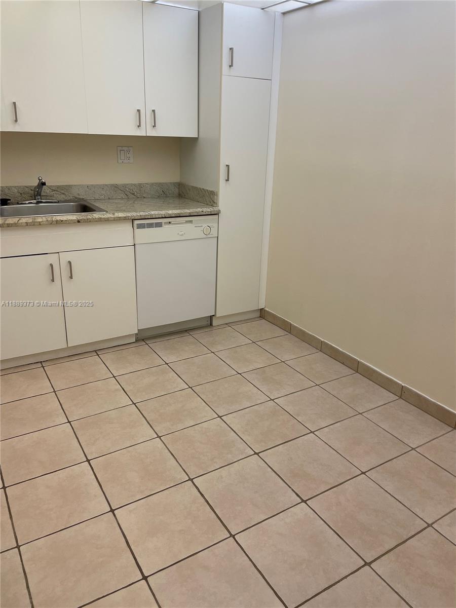 18151 NE 31st Ct # 1411, Aventura FL 33160 photo 5