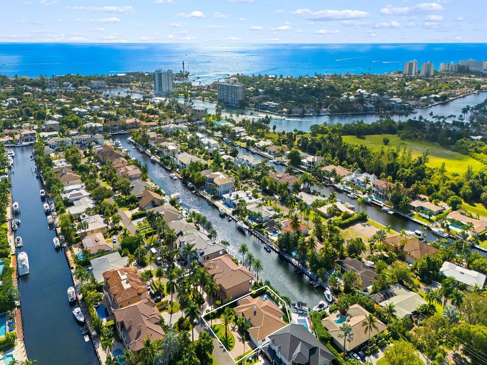 2228 NE 26th Street, Lighthouse Point FL 33064
