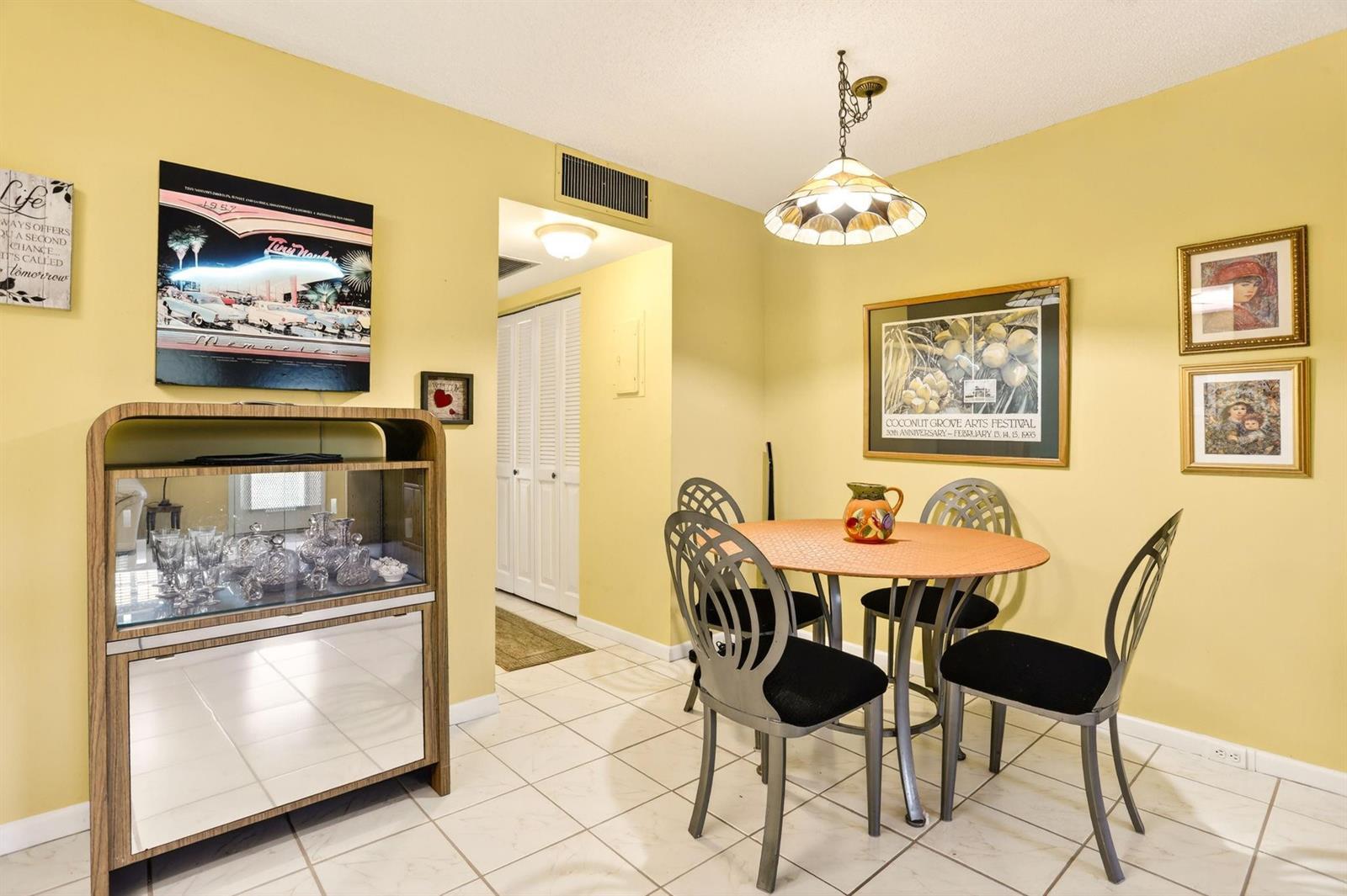 2301 Lucaya Lane # K3, Coconut Creek FL 33066 photo 4
