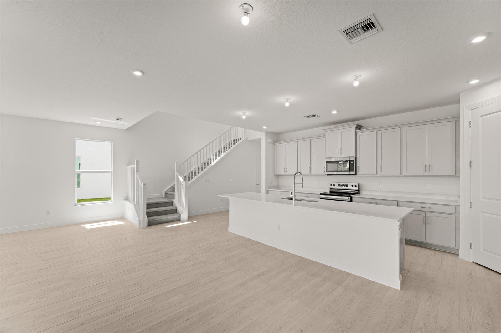 3495 NW Solange Court, Jensen Beach FL 34957 photo 4