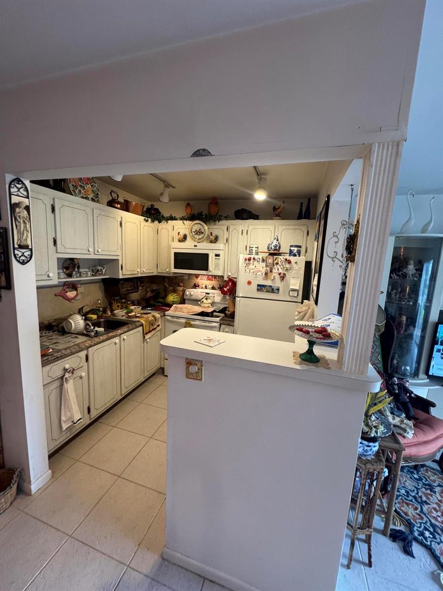 90 South Boulevard # 1c, Boynton Beach FL 33435 photo 3