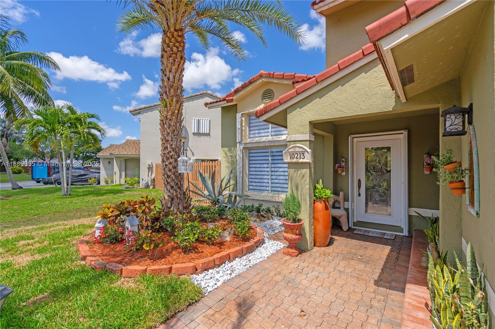 10213 SW 156th Ave, Miami FL 33196 photo 4