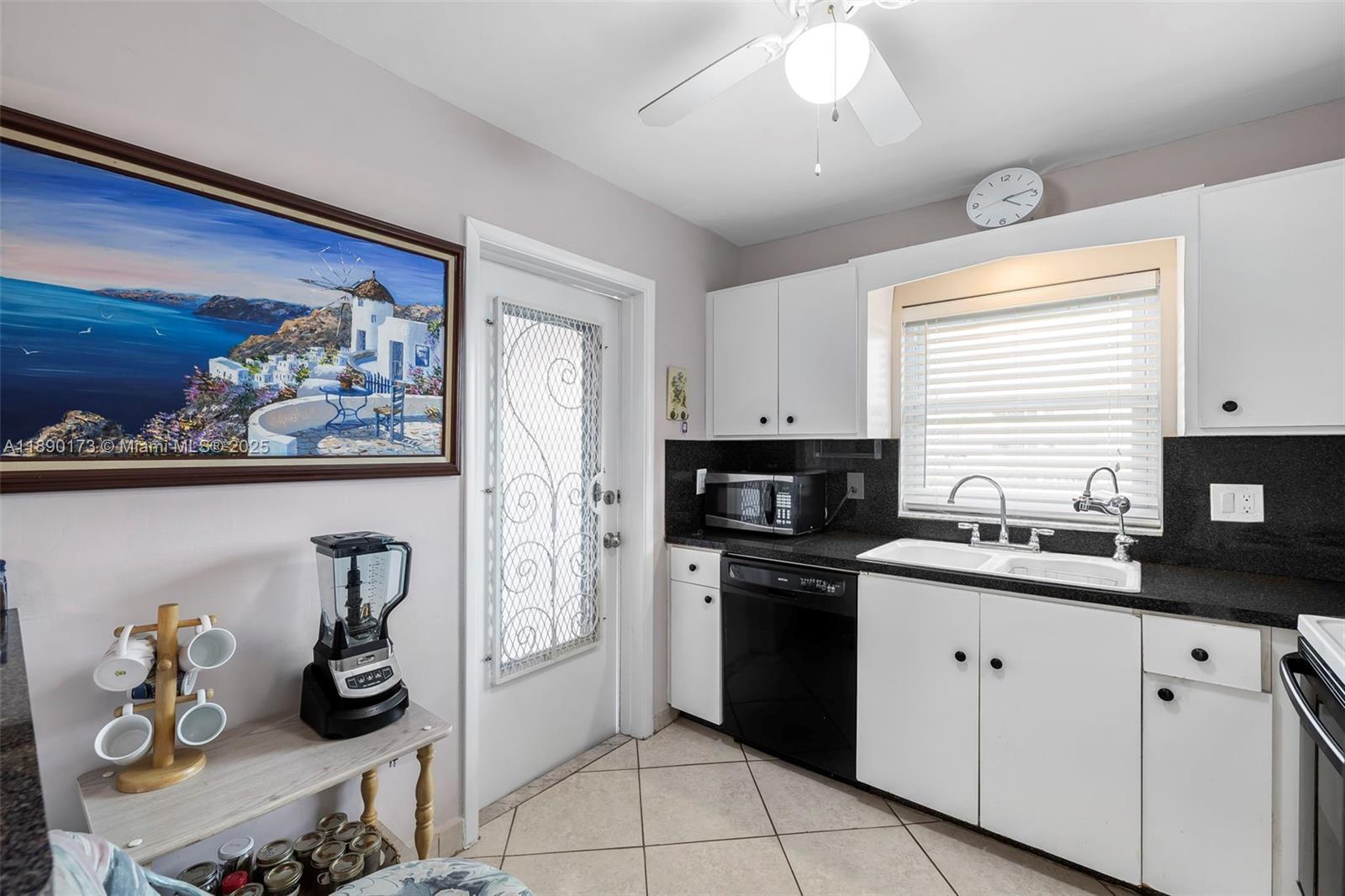 5300 Washington St # U405, Hollywood FL 33021 photo 3