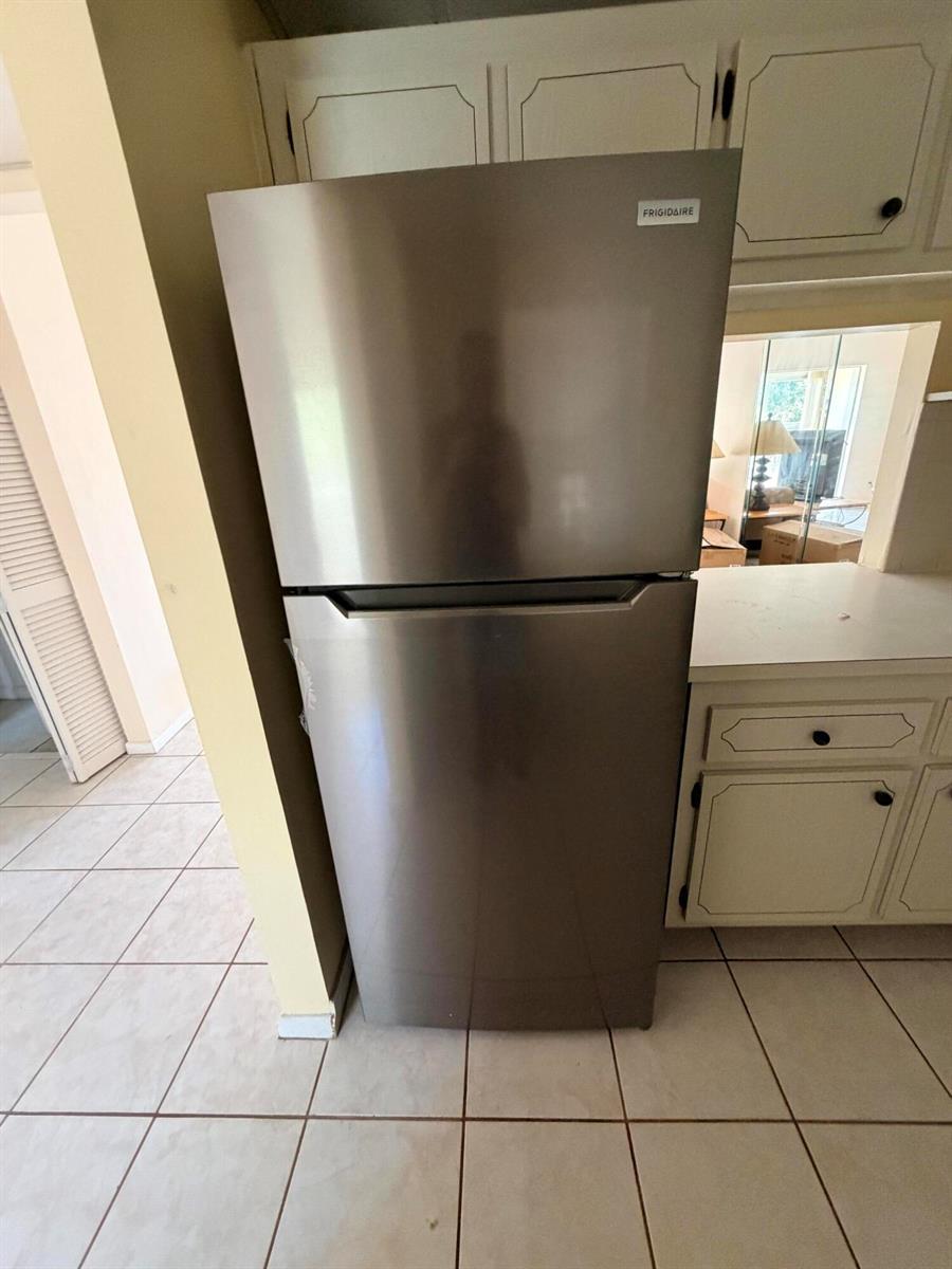 1025 Country Club Drive # 301, Margate FL 33063 photo 3