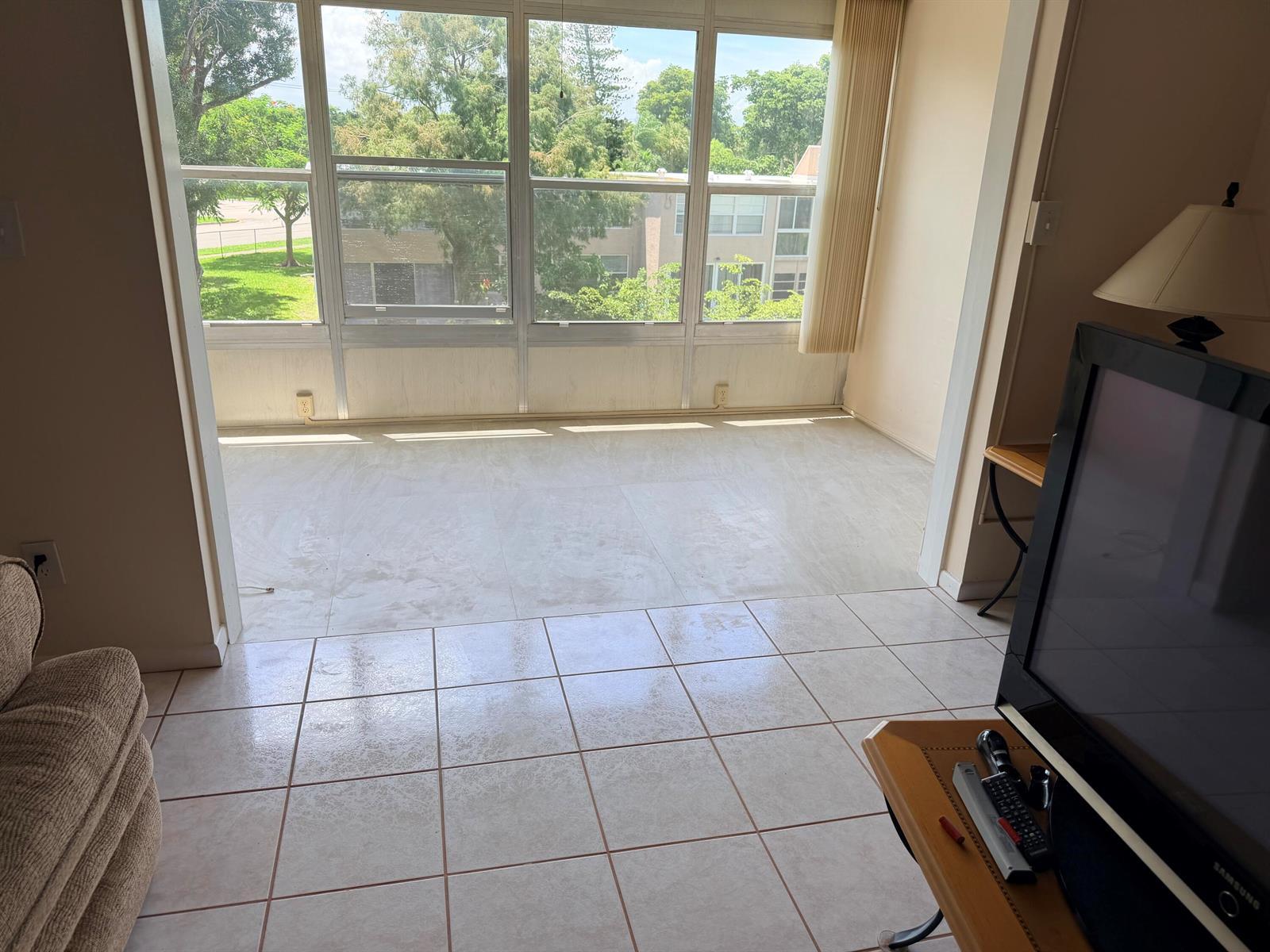 1025 Country Club Drive # 301, Margate FL 33063 photo 5