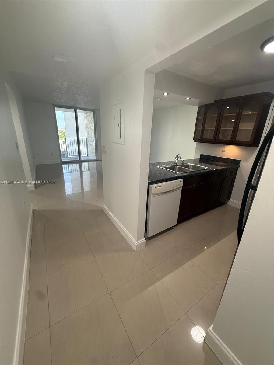 850 N Miami Ave # 905, Miami FL 33136 photo 2