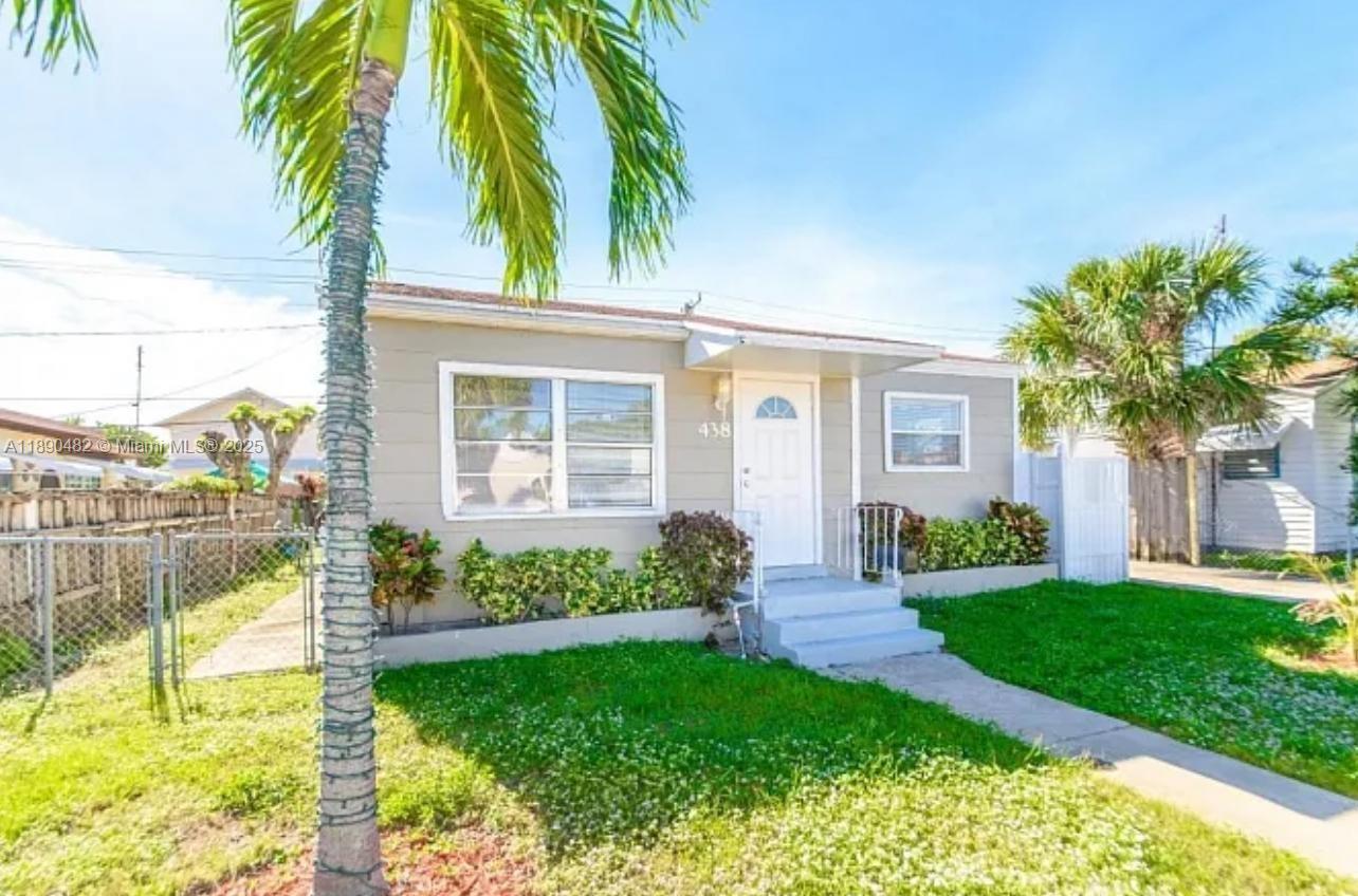 438 Malverne Rd # 1, West Palm Beach FL 33405 photo 2