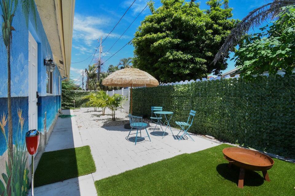 951 Green Street, West Palm Beach FL 33405 photo 5
