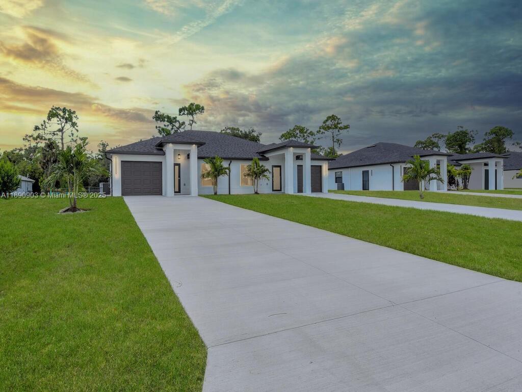 4913/4915 S Leonard Blvd S, Lehigh Acres FL 33973