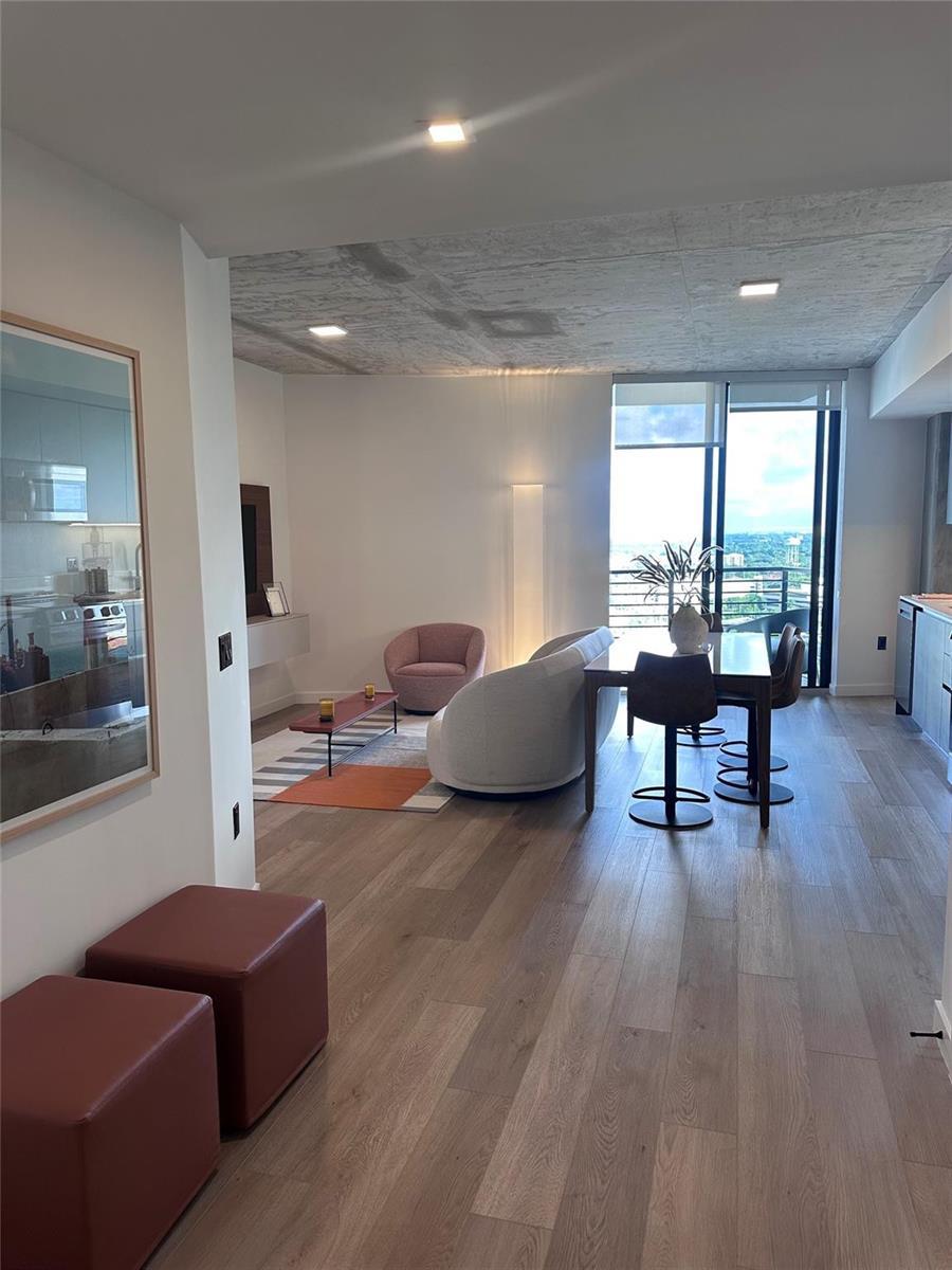 307 SW 5th Street, Fort Lauderdale FL 33315 photo 3