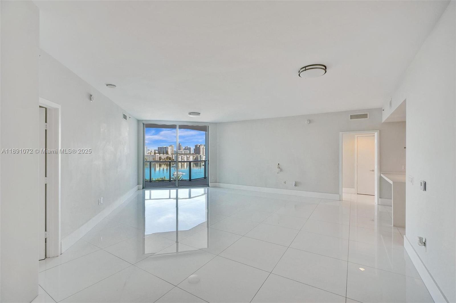 17301 Biscayne Blvd # 708, North Miami Beach FL 33160 photo 3