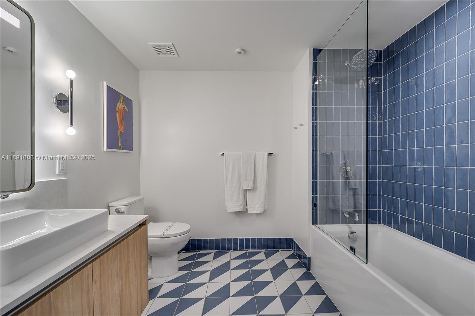 601 NE 1st Ave # 1619, Miami FL 33132 photo 3